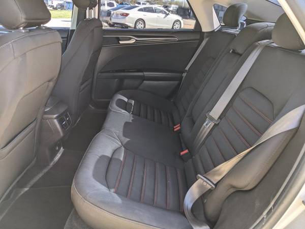 2015 Ford Fusion SE SKU: FR278844 Sedan - - by dealer for sale in Corpus Christi, TX – photo 17