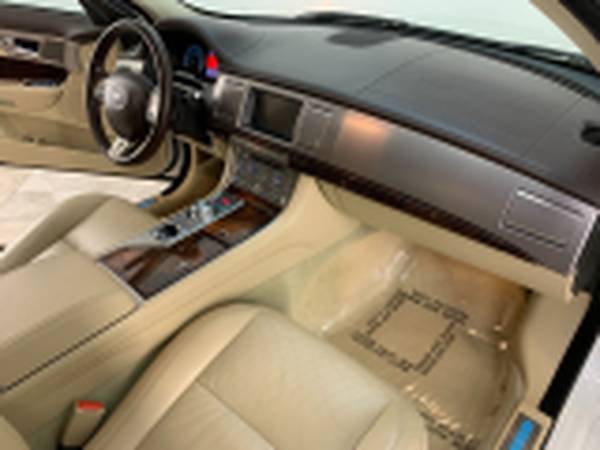 2009 Jaguar XF * 36,000 ORIGINAL MILES * - cars & trucks - by dealer... for sale in Rancho Cordova, NV – photo 5