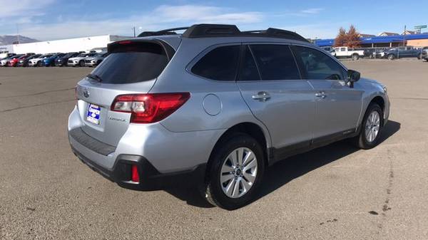 2018 Subaru Outback 2.5i suv Silver - cars & trucks - by dealer -... for sale in Reno, NV – photo 5