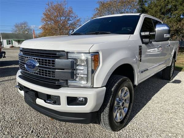 2017 Ford F-250SD Platinum **Chillicothe Truck Southern Ohio's Only... for sale in Chillicothe, WV – photo 3