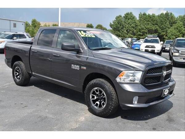 2016 RAM 1500 Express Crew Cab 4wd - truck for sale in Wilson, NC – photo 4