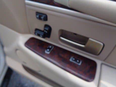 2006 Lincoln Town Car Designer Series - - by dealer for sale in Rockville, District Of Columbia – photo 13