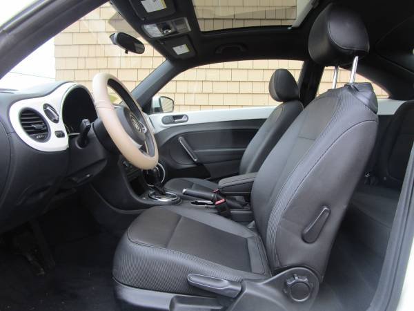 2013 Volkswagen Beetle, Only 38, 000 Miles, Very Well Maintained! for sale in Rowley, MA – photo 18