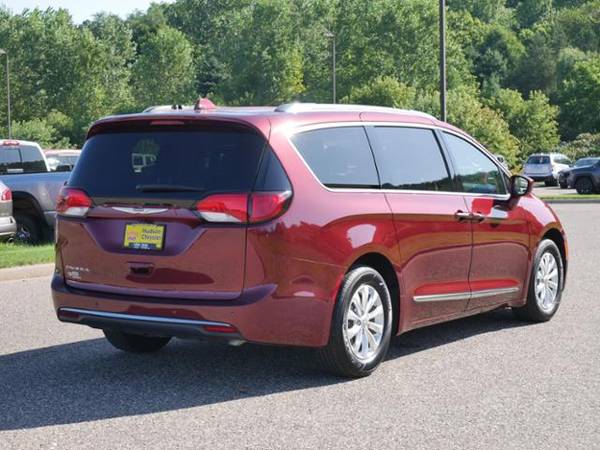 2019 Chrysler Pacifica Touring L for sale in Hudson, MN – photo 10