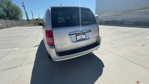 2010 Chrysler Town Country Touring - - by dealer for sale in Pueblo, CO – photo 7