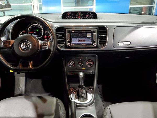 2014 VW Volkswagen Beetle TDI Hatchback 2D hatchback Gray - FINANCE... for sale in Green Bay, WI – photo 20