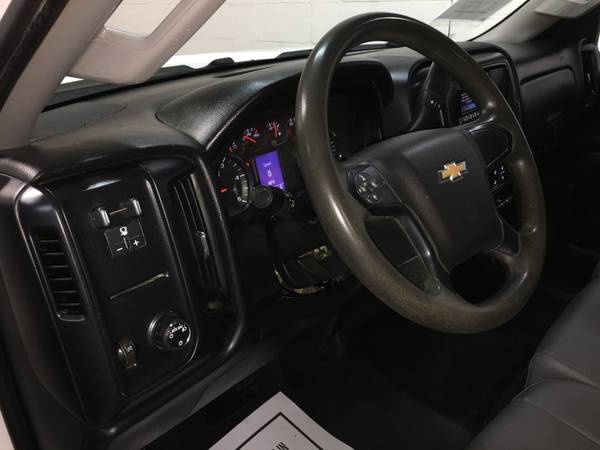 2015 Chevrolet 3500 HD DRW 6.6L Diesel Crew Cab Flatbed - cars &... for sale in Arlington, LA – photo 9