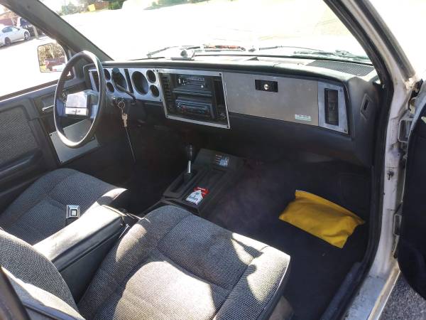 1984 Chevy Blazer 4X4 - cars & trucks - by owner - vehicle... for sale in Pueblo, CO – photo 5