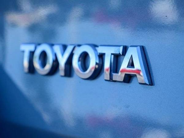 2010 Toyota Sienna CE for sale in Oklahoma City, OK – photo 12