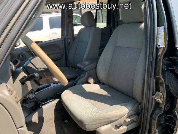 2005 Jeep Liberty Limited 4WD 4dr SUV w/ 28F Call for Steve or Dean... for sale in Murphysboro, IL – photo 11