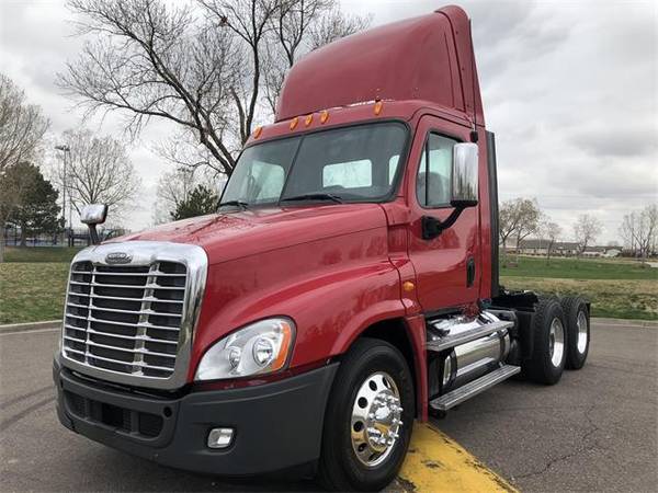 2013 Freightliner CASCADIA - for sale in Commerce City, CO – photo 3