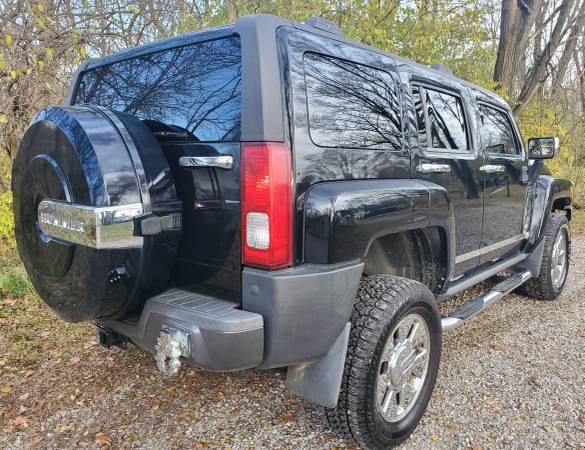 CarFax CERTIFIED 2007 HUMMER H3 4X4 HX3 - cars & trucks - by owner -... for sale in Newark, OH – photo 10