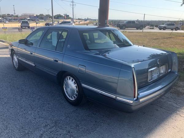 1999 CADILLAC DEVILLE * 1 OWNER * for sale in New Braunfels, TX – photo 4