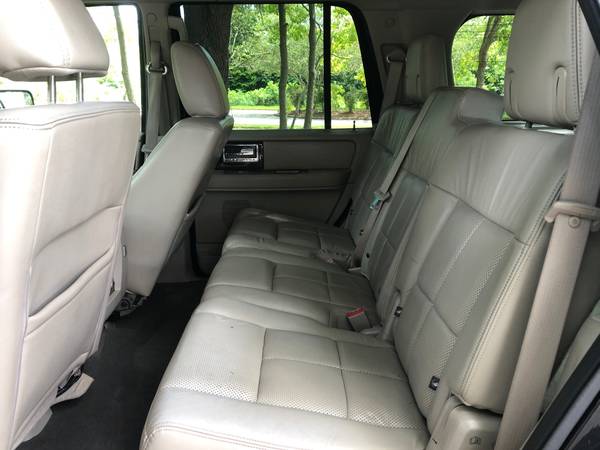 2010 Lincoln Navigator *WE FINANCE EVERYONE* - cars & trucks - by... for sale in Jacksonville, FL – photo 13