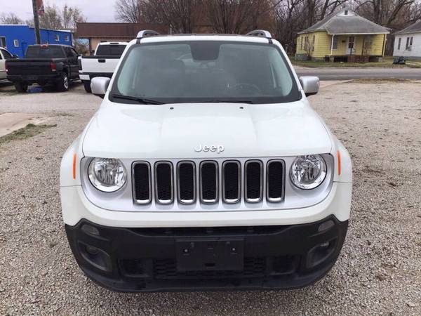 2017 Jeep Renegade Limited 4X4 - cars & trucks - by dealer - vehicle... for sale in Fredonia, KS – photo 3