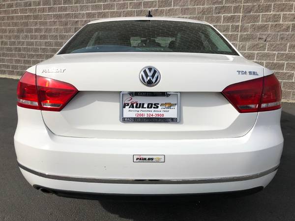 2014 VW Volkswagen Passat TDI SEL Premium sedan Candy White for sale in Jerome, ID – photo 4