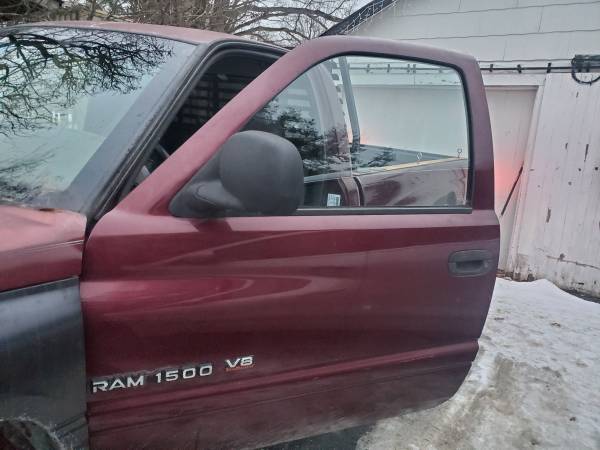 2001 Dodge ram 1500 v8 manual for sale in W. Rutland, Vt, VT – photo 15