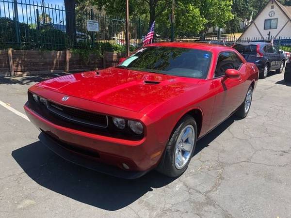 2010 Dodge Challenger R/T Coupe*5.7 L V8 Hemi*KeyLess Entry*Financing for sale in Fair Oaks, CA – photo 3
