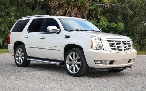2011 Cadillac ESCALADE LOADED LOTS OF SERVICE RECORDS NAVI - cars &... for sale in Sarasota, FL – photo 14