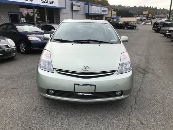 2009 Toyota Prius Touring *Well Kept*Back Up Camera* - cars & trucks... for sale in Renton, WA – photo 2