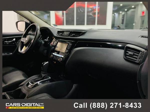 2017 Nissan Rogue Sport AWD SL Hatchback - cars & trucks - by dealer... for sale in Franklin Square, NY – photo 11