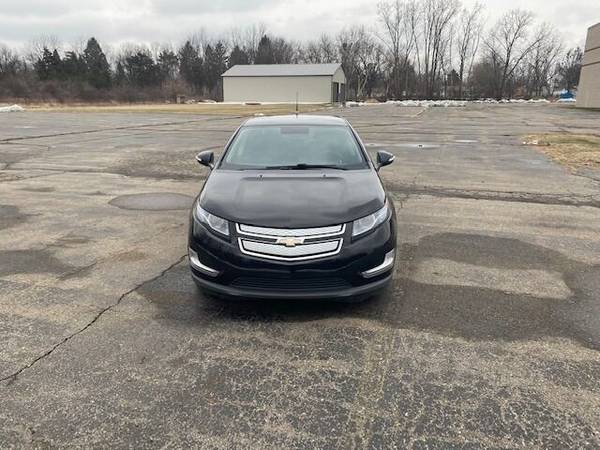 2014 Chevrolet Volt 2 OWNERS NO ACCIDENTS - - by for sale in Grand Blanc, MI – photo 2