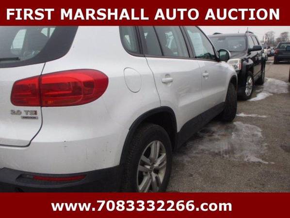 2014 Volkswagen Tiguan R-Line - Auction Pricing - - by for sale in Harvey, IL – photo 4