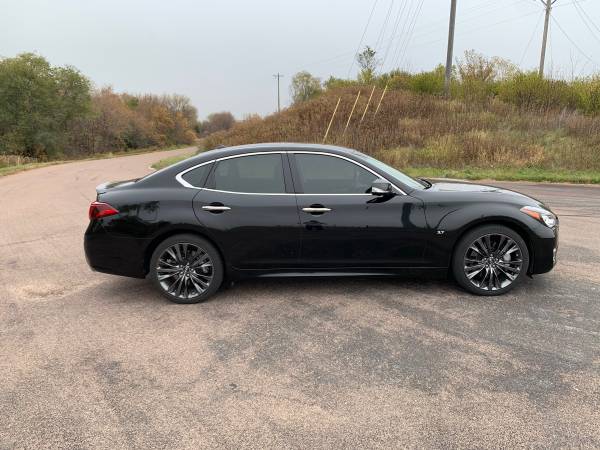 Infiniti Q70 2016 Premium Select - cars & trucks - by owner -... for sale in Shakopee, MN – photo 6