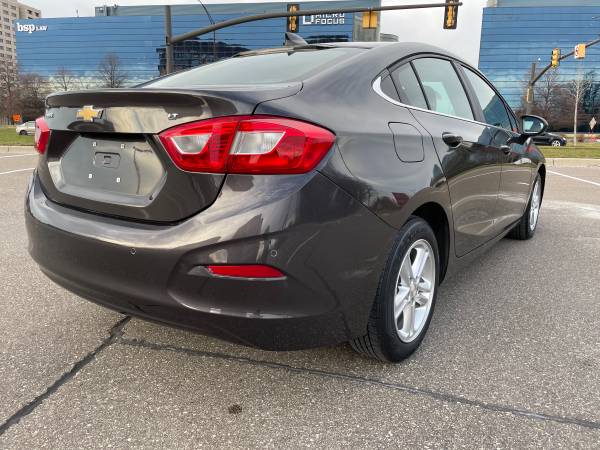 2016 Chevy Cruze 2LT 21, 000 miles Remote start heated seats CAMERA for sale in Troy, MI – photo 4