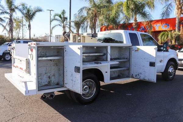 2015 Ford F-350SD F350 Dually Utility Truck DRW Super Cab XLT 33834 for sale in Fontana, CA – photo 9