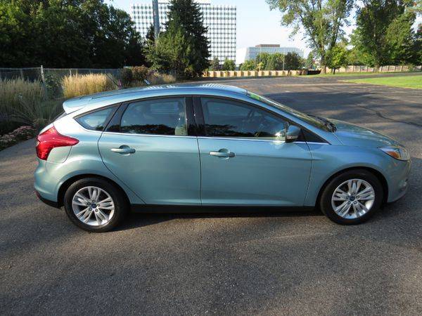 2012 Ford Focus 5dr HB SEL - Call or TEXT! Financing Available! for sale in Maplewood, MN – photo 2
