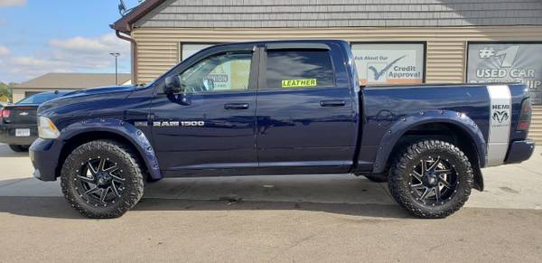 LIFTED!! 2012 RAM 1500 4WD Crew Cab 140.5" Sport for sale in Chesaning, MI – photo 2