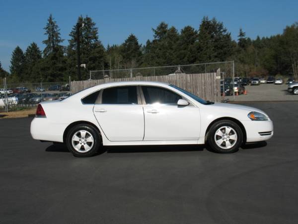2011 Chevrolet Impala LT for sale in Roy, WA – photo 12