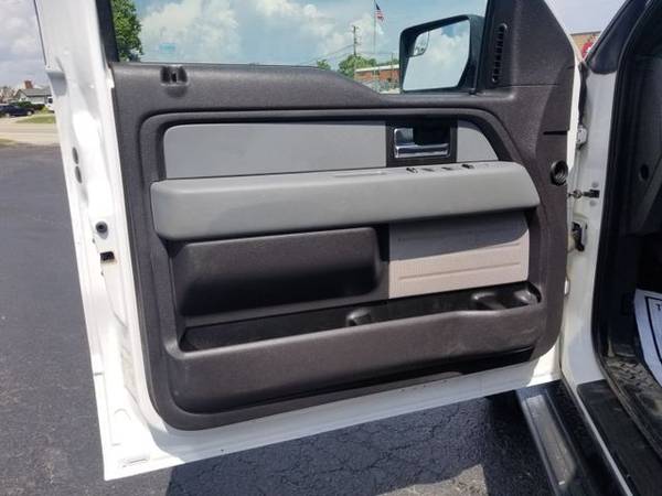 2013 Ford F150 SuperCrew Cab - Financing Available! for sale in Grayslake, IL – photo 11