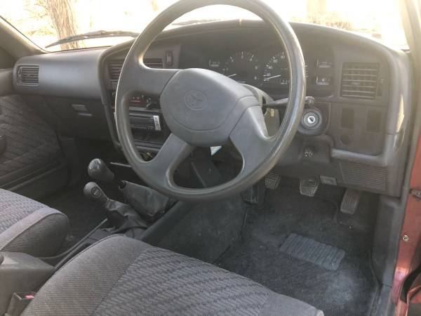 1995 Toyota Hilux Crew Cab 4WD 2 8L Diesel Pickup Truck - cars & for sale in Taos Ski Valley, NM – photo 10