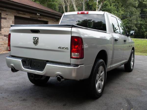 2012 RAM 1500 4WD Crew Cab 140.5 Express for sale in Hampden, MA – photo 5