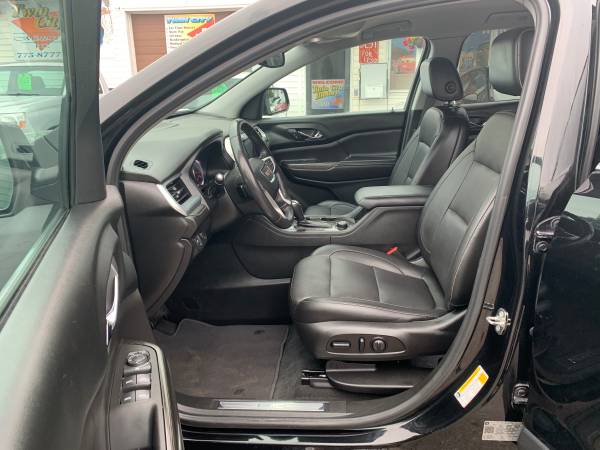 ★★★ 2018 GMC Acadia SLT / Captain Seats! / Black Leather! ★★★ for sale in Grand Forks, SD – photo 13