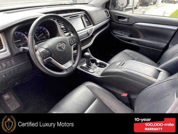 2018 Toyota Highlander XLE - - by dealer - vehicle for sale in Great Neck, NY – photo 8