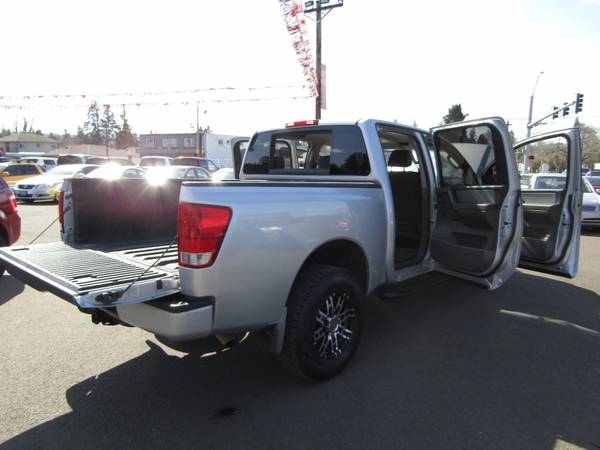2007 Nissan Titan 4X4 Crew Cab LE SILVER 115K 1 OWNER SO NICE ! for sale in Milwaukie, OR – photo 24