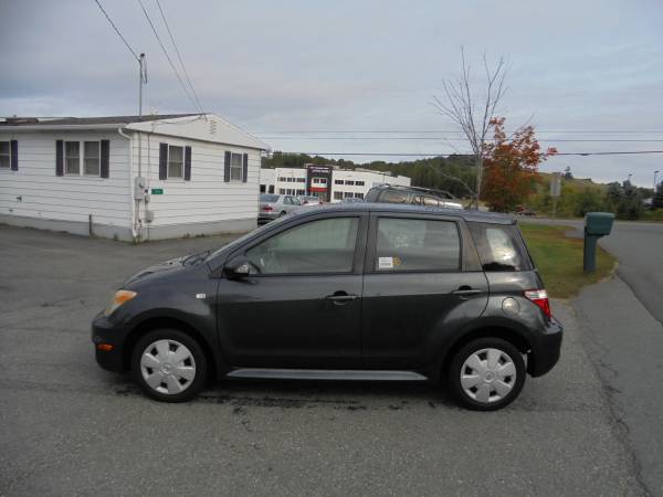 2006 Scion XA Hatchback Southern Vehicle No Rust for sale in Derby vt, VT – photo 2