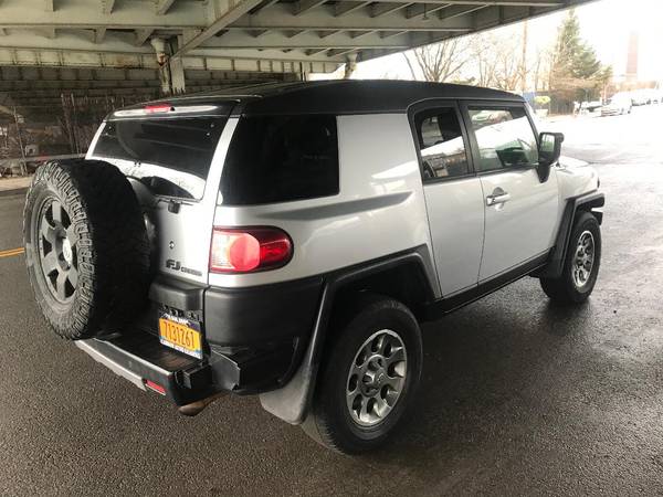 2007 TOYOTA FJ CRUISER 4WD - - by dealer - vehicle for sale in Brooklyn, NY – photo 7