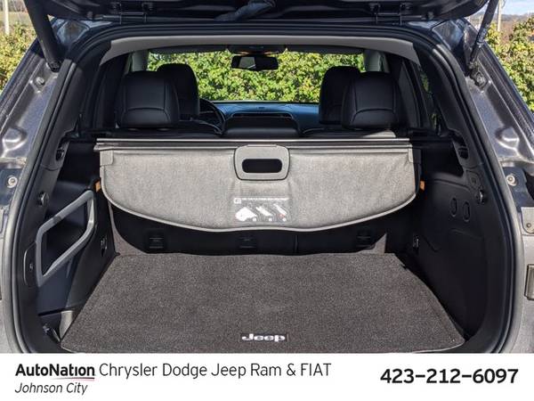 2018 Jeep Cherokee Overland 4x4 4WD Four Wheel Drive SKU:JD594190 -... for sale in Johnson City, TN – photo 16