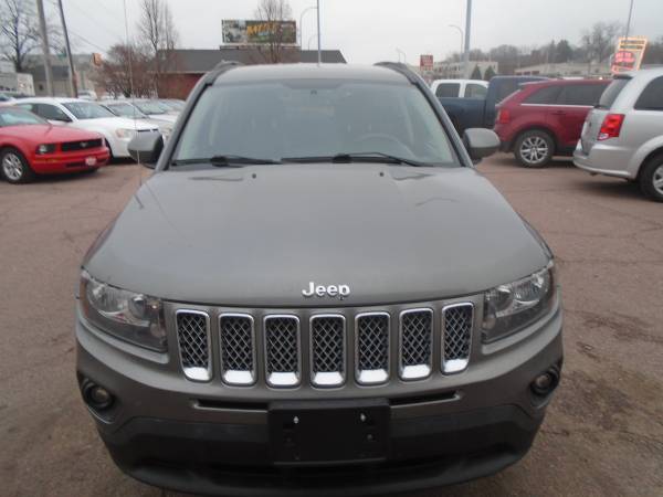 2014 Jeep Compass Latitude 4WD NICE - cars & trucks - by dealer -... for sale in Sioux City, IA – photo 3