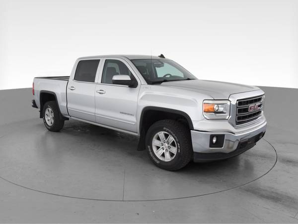 2015 GMC Sierra 1500 Crew Cab SLE Pickup 4D 6 1/2 ft pickup Silver -... for sale in Akron, OH – photo 15