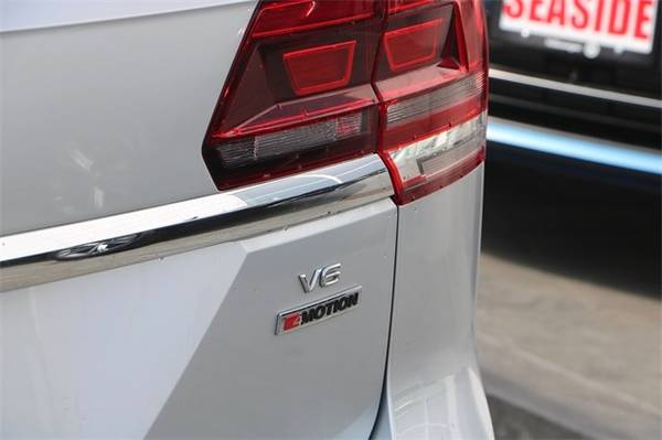 2018 Volkswagen VW Atlas 3.6L V6 SE w/Technology - Lower Price -... for sale in Seaside, CA – photo 20