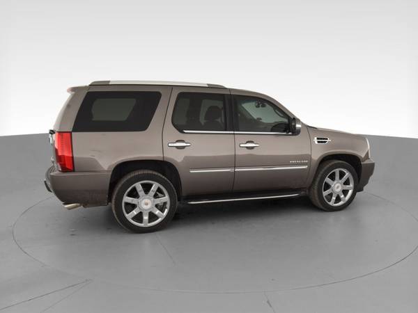 2013 Caddy Cadillac Escalade Luxury Sport Utility 4D suv Brown - -... for sale in Providence, RI – photo 12