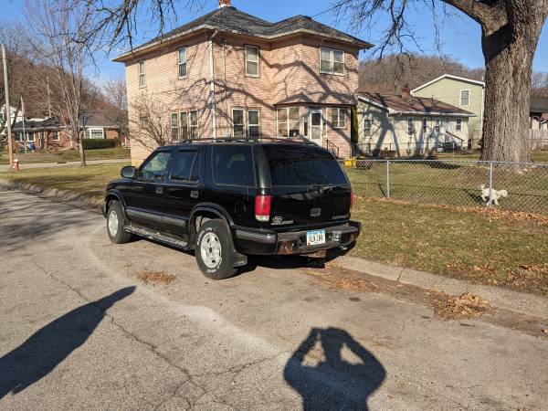1999 Chevy S10 Blazer LS - cars & trucks - by owner - vehicle... for sale in Dubuque, IA – photo 3