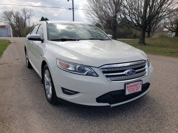 2011 Ford Taurus SEL Sedan - - by dealer - vehicle for sale in New London, WI – photo 7