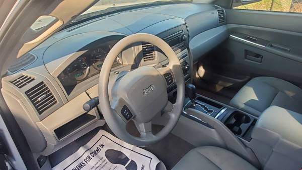 2006 JEEP GRAND CHEROKEE - cars & trucks - by dealer - vehicle... for sale in Greenville, SC – photo 6