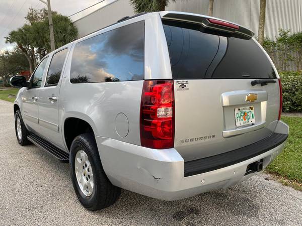 Chevrolet Suburban 2013 - cars & trucks - by owner - vehicle... for sale in West Palm Beach, FL – photo 7